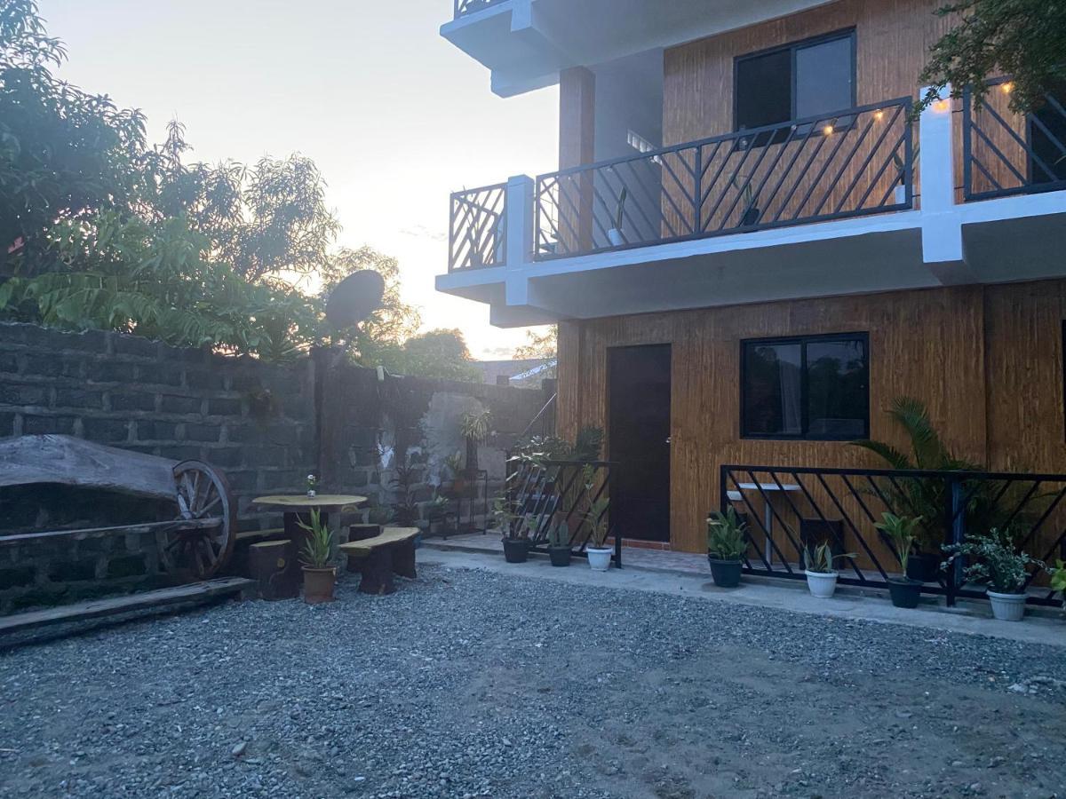 Alona'S Traditional Filipino Home Near 100 Islands Wharf Alaminos Kültér fotó