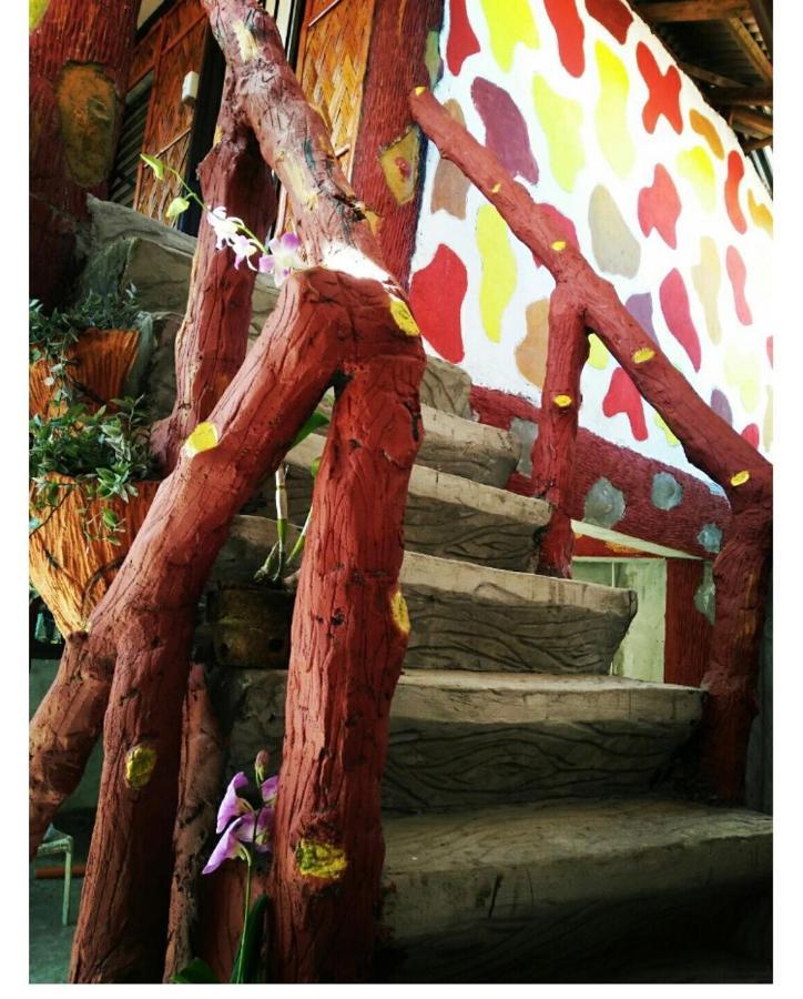 Alona'S Traditional Filipino Home Near 100 Islands Wharf Alaminos Kültér fotó